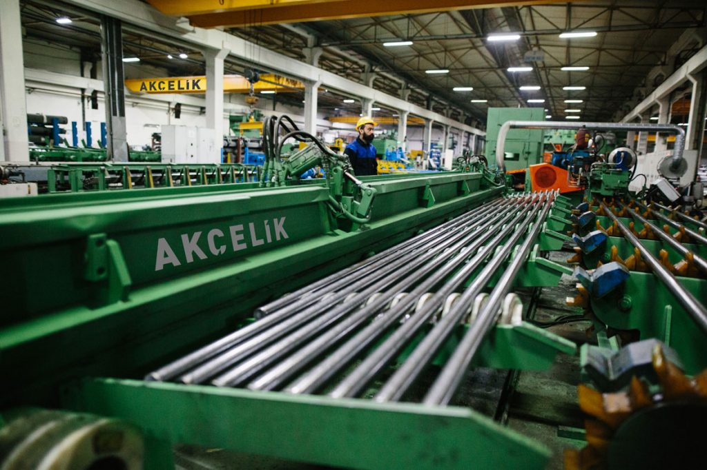 ÇELİK ALTIN OLDU! Çelik Fabrika